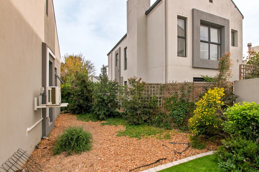 3 Bedroom Property for Sale in Aan de Wijnlanden Western Cape